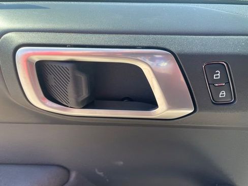 New 2026 Ford Bronco Badlands w/ Sasquatch Package image 19