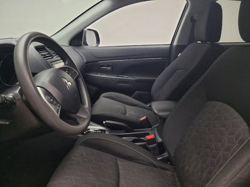 Used 2020 Mitsubishi Outlander Sport ES image 17