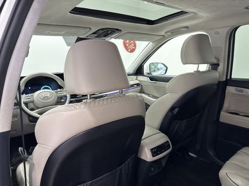 Used 2024 Hyundai Palisade Calligraphy image 22