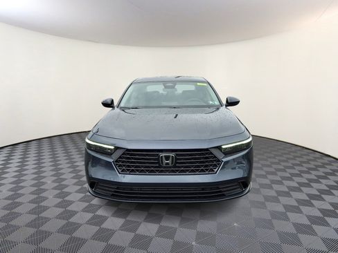 Used 2025 Honda Accord SE image 2