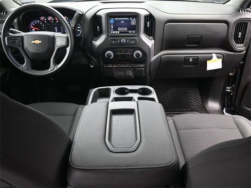 Used 2022 Chevrolet Silverado 1500 Custom image 24