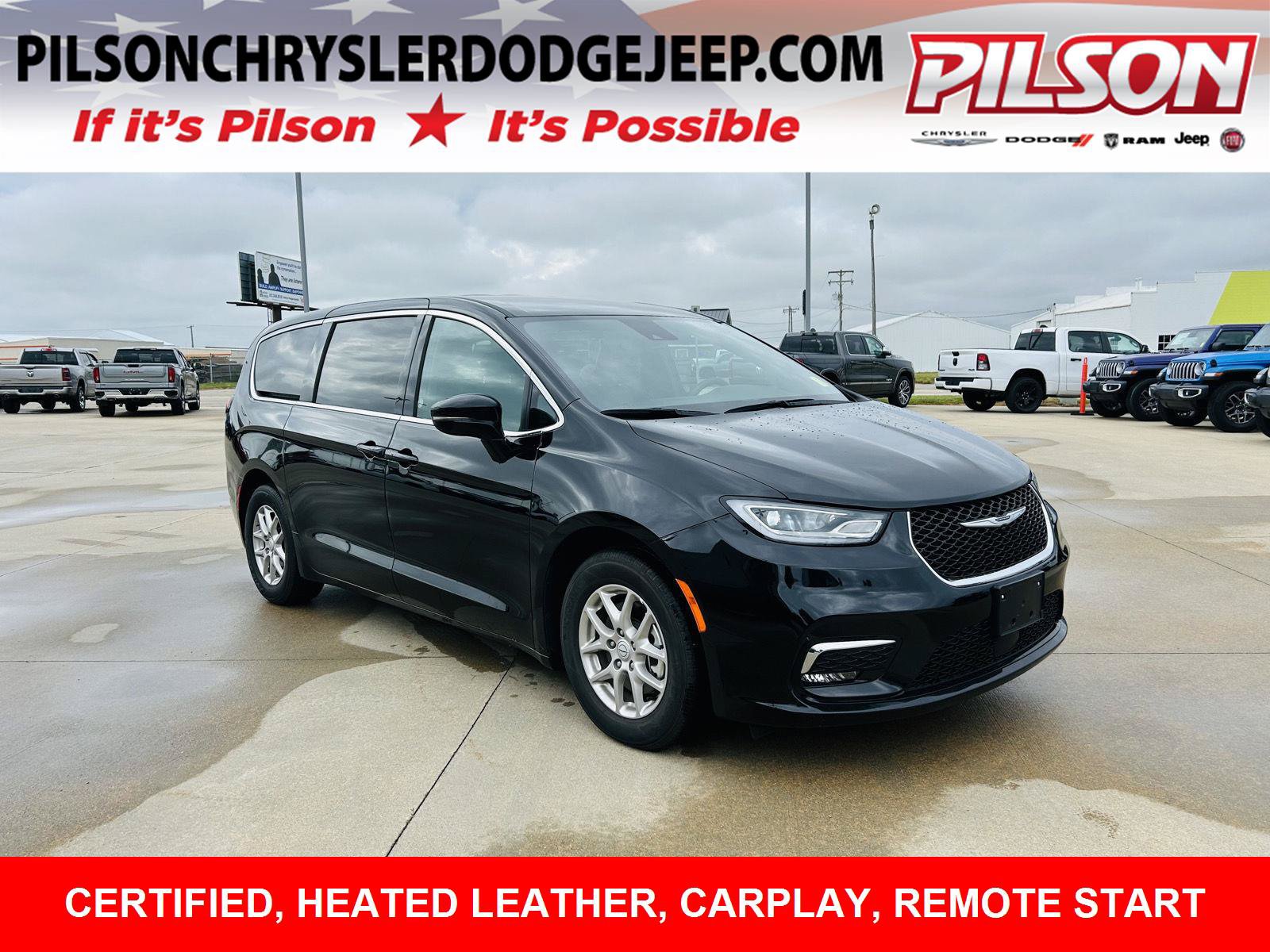 Used 2025 Chrysler Pacifica Select FWD image 1