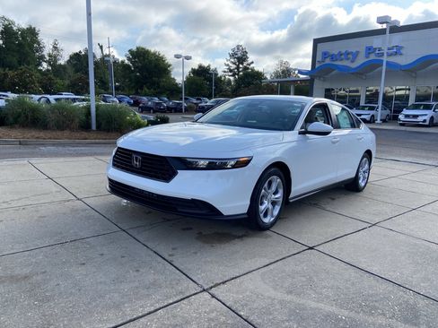 New 2026 Honda Accord LX image 4