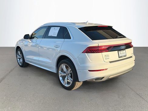 Used 2022 Audi Q8 Premium Plus image 7