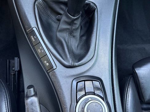 Used 2011 BMW M3 Coupe image 18