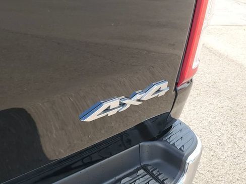Used 2022 RAM 1500 Big Horn AWD/4WD image 8
