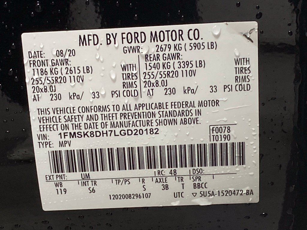 Used 2020 Ford Explorer XLT w/ Equipment Group 202A AWD/4WD image 17