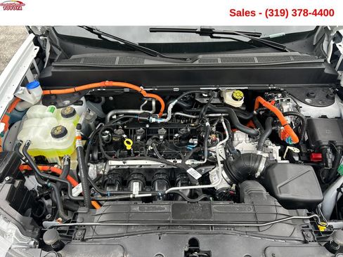 Used 2025 Ford Maverick XLT w/ XLT Luxury Package FWD image 17