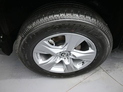 Certified 2025 Toyota RAV4 XLE image 12