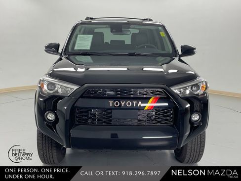 Used 2023 Toyota 4Runner 40th Anniversary SE image 2