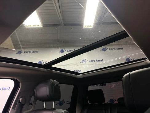 Used 2024 Toyota Tundra Limited image 45