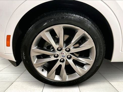 Used 2022 Buick Envision Avenir w/ Premium Seat Package image 9