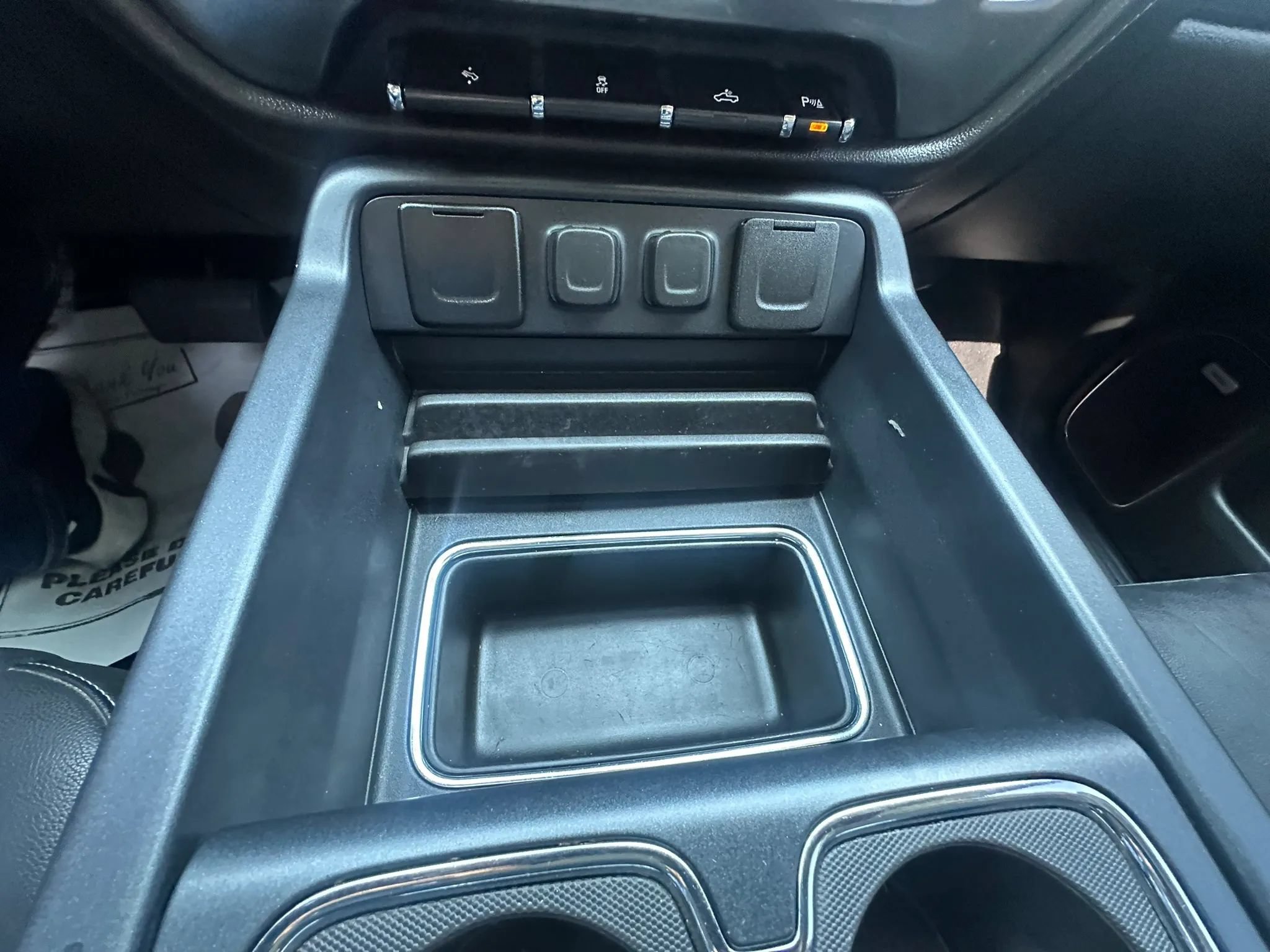 Used 2018 Chevrolet Silverado 1500 LTZ w/ LTZ Plus Package RWD image 30