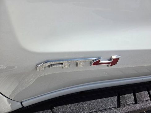 New 2026 GMC Sierra 1500 AT4 w/ AT4 Premium Package image 4