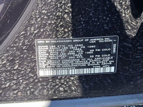 Certified 2025 Volkswagen Atlas SE FWD image 27