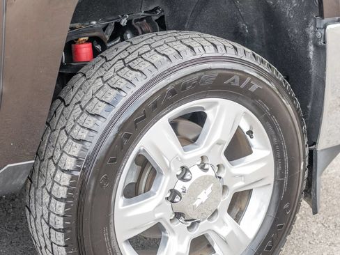 Used 2018 Chevrolet Silverado 2500 LTZ w/ Duramax Plus Package AWD/4WD image 12