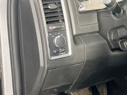 Used 2022 RAM 1500 Classic Warlock w/ Electronics Group AWD/4WD image 10