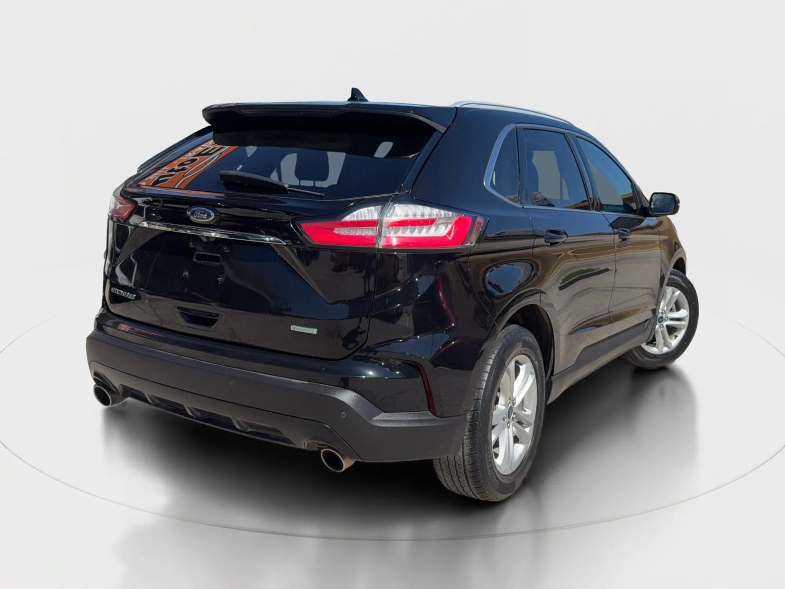 Used 2020 Ford Edge SEL FWD image 5