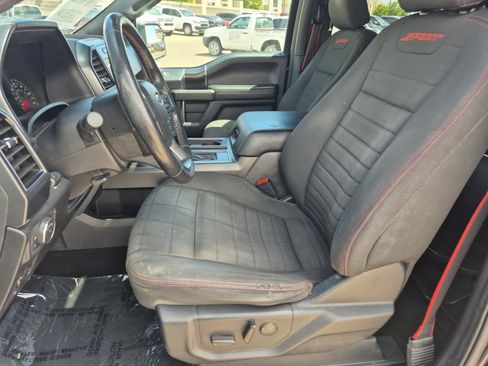 Used 2019 Ford F150 XLT w/ Equipment Group 302A Luxury AWD/4WD image 17