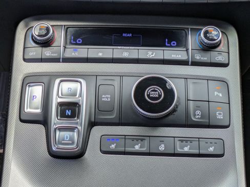 Used 2020 Hyundai Palisade Limited FWD image 19