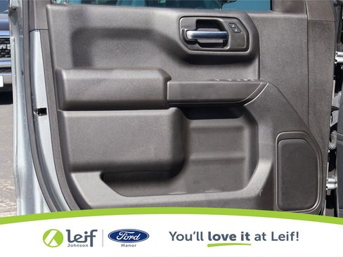 Used 2024 Chevrolet Silverado 1500 Custom image 10