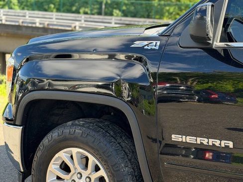Used 2014 GMC Sierra 1500 SLE w/ SLE Value Package AWD/4WD image 4
