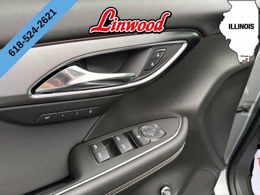 Used 2025 Buick Envision Sport Touring AWD/4WD image 15