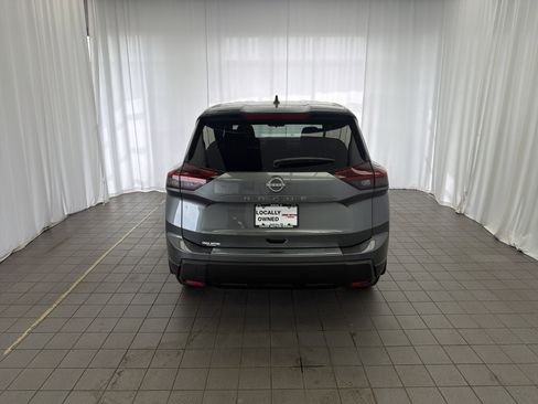 New 2026 Nissan Rogue SV image 6