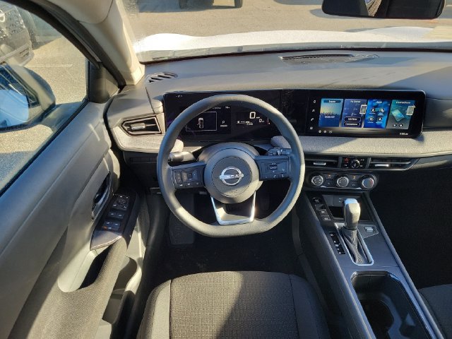 New 2027 Nissan Kicks S FWD image 9