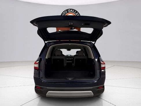 Used 2023 Honda Pilot EX-L image 4