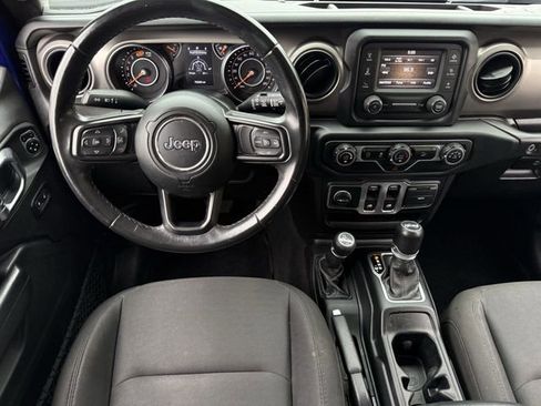 Used 2020 Jeep Wrangler Sport AWD/4WD image 10