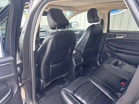 Used 2020 Ford Edge SEL w/ Convenience Package AWD/4WD image 24