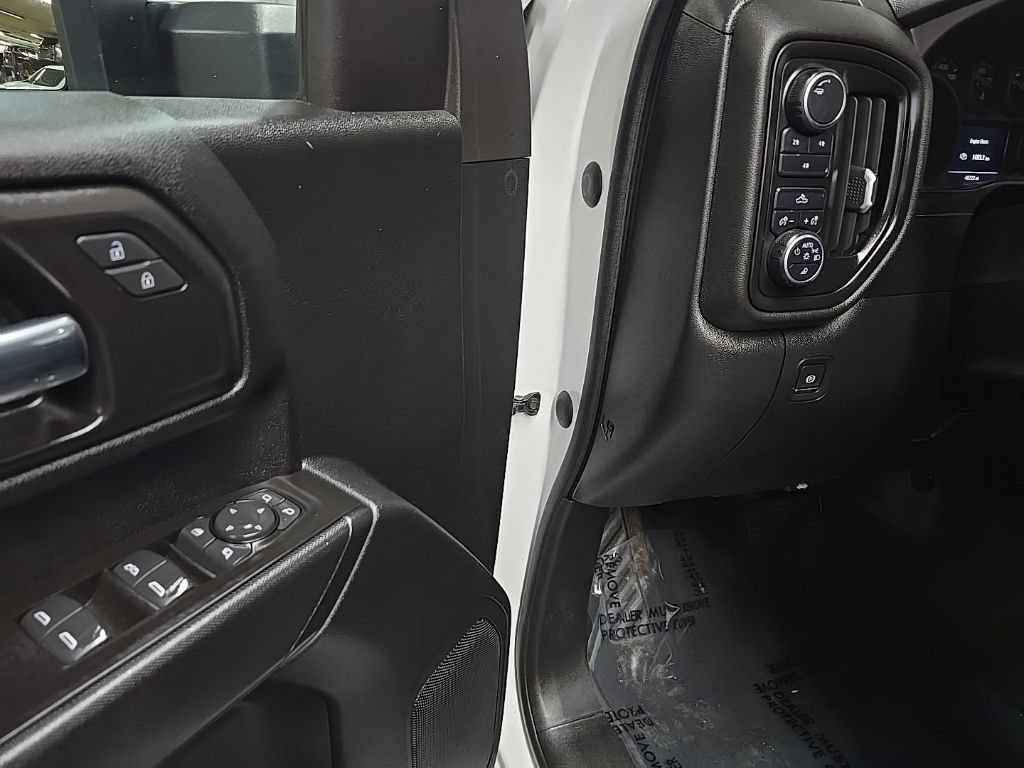 Used 2021 Chevrolet Silverado 2500 Custom w/ Custom Value Package AWD/4WD image 27