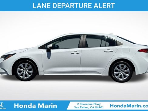 Used 2023 Toyota Corolla LE FWD image 8