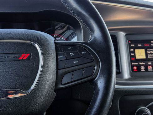 Used 2020 Dodge Charger SXT w/ Blacktop Package RWD image 18