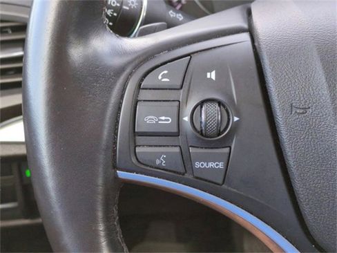 Used 2020 Acura MDX FWD image 32