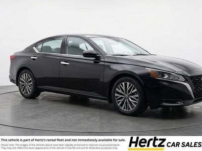 Used 2025 Nissan Altima 2.5 SV