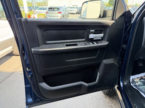 Used 2019 RAM 2500 Tradesman AWD/4WD image 10