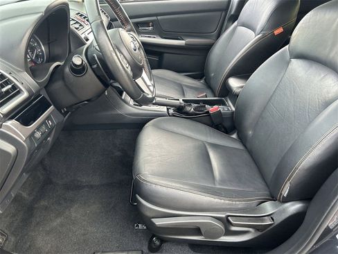 Used 2017 Subaru Crosstrek 2.0i Limited w/ Popular Package #2 image 16