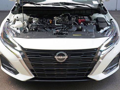 Used 2023 Nissan Altima 2.5 S FWD image 7