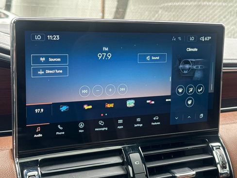 Certified 2023 Lincoln Navigator L Reserve AWD/4WD image 18