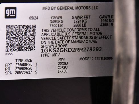 Used 2024 GMC Yukon XL SLT w/ SLT Luxury Package AWD/4WD image 16