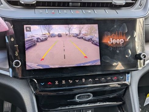New 2026 Jeep Grand Cherokee Limited AWD/4WD image 25