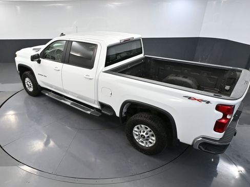 Used 2022 Chevrolet Silverado 2500 LT image 54