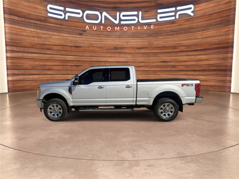 Used 2017 Ford F250 Lariat w/ Lariat Ultimate Package image 2