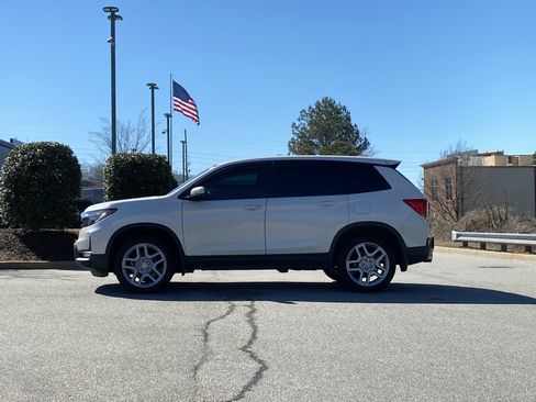 Used 2024 Honda Passport EX-L image 15