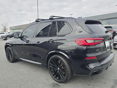 Used 2021 BMW X5 M50i w/ Executive Package image 5
