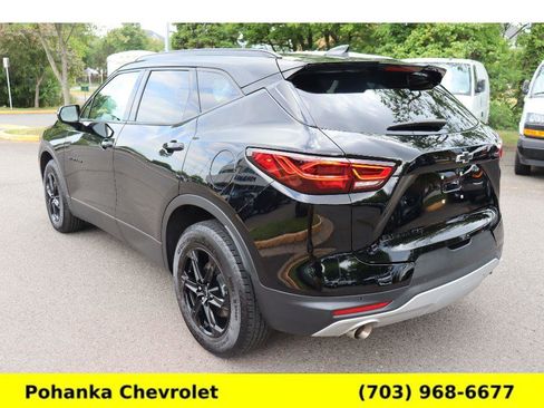 Used 2025 Chevrolet Blazer LT w/ Sound & Technology Package AWD/4WD image 5