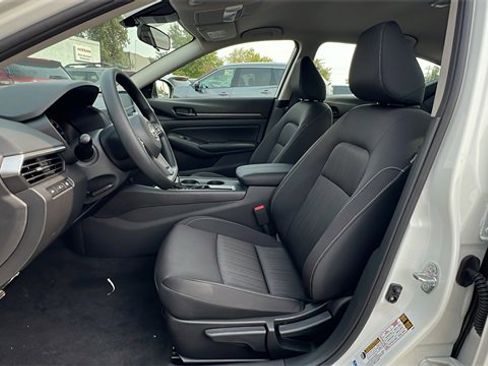 New 2025 Nissan Altima 2.5 S image 31