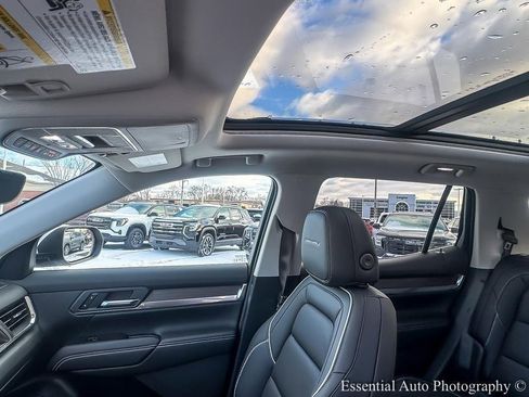 Used 2026 GMC Terrain Denali w/ LPO, Floor Liner Package image 21